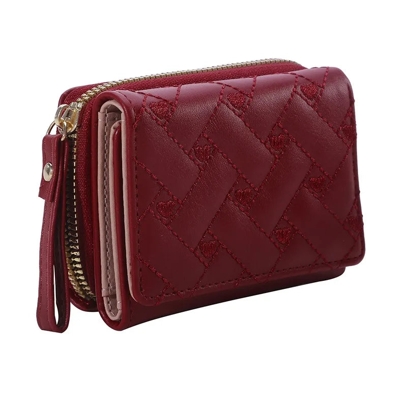 Billetera para Mujer Triple Plegado con Bordado de Corazón y Compartimentos para Tarjetas